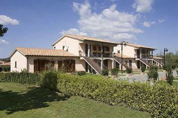 Villaggio Le Querce 4*