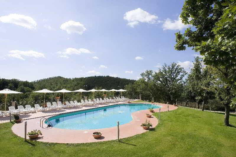 Villaggio Le Querce Aparthotel 4*