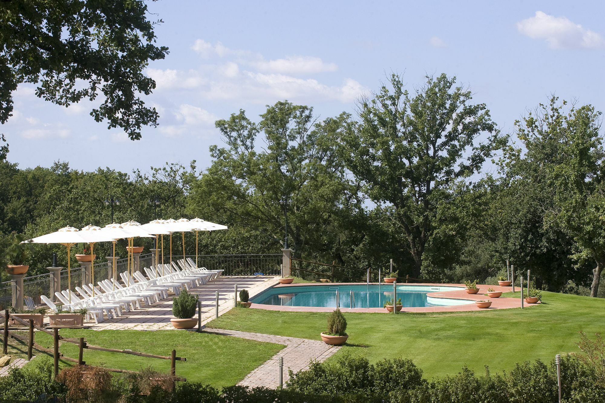 Aparthotel Villaggio Le Querce Sorano (Grosseto)